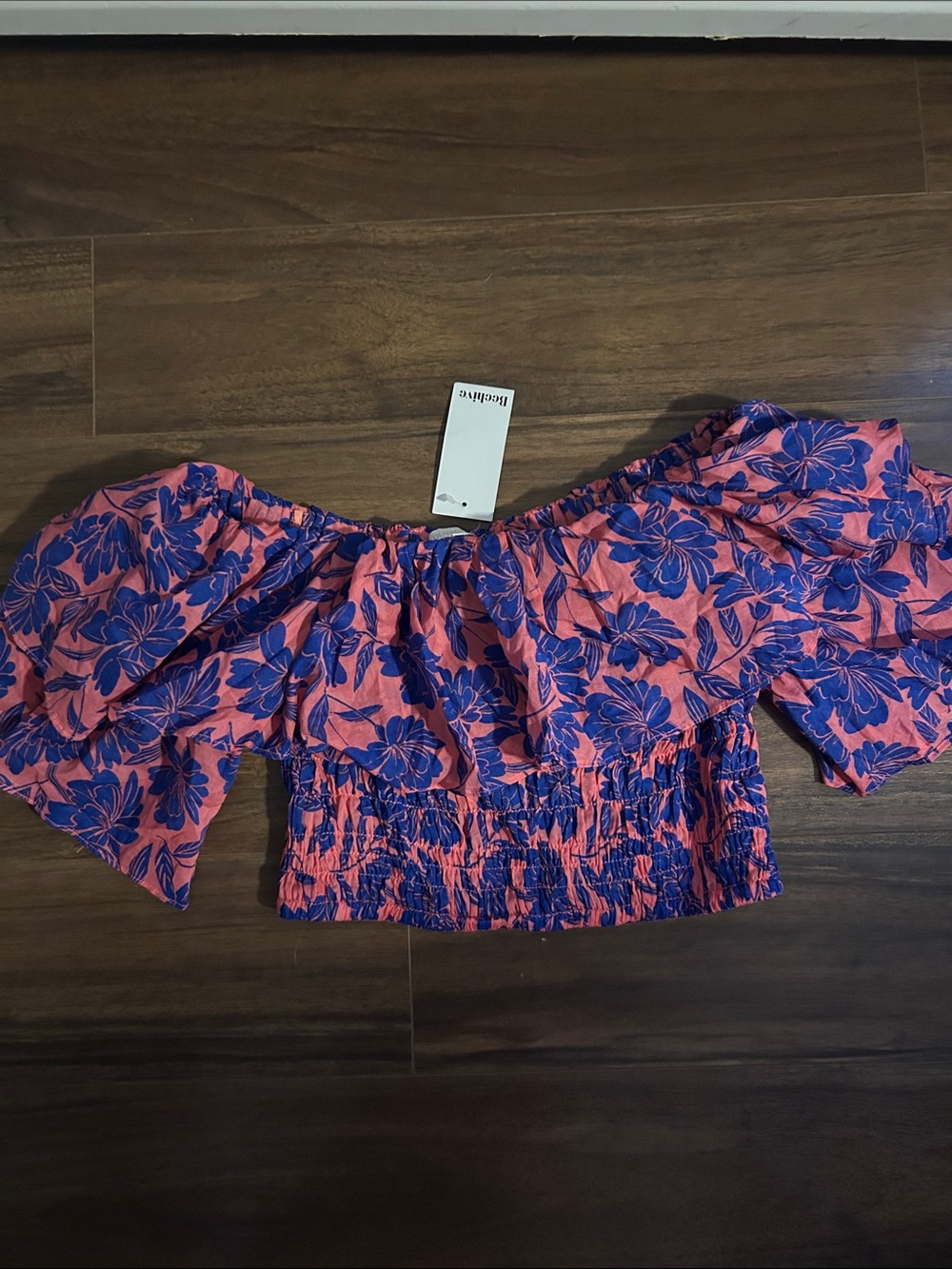 NWT Olivaceous Pink Floral Off-Shoulder Crop Top size large